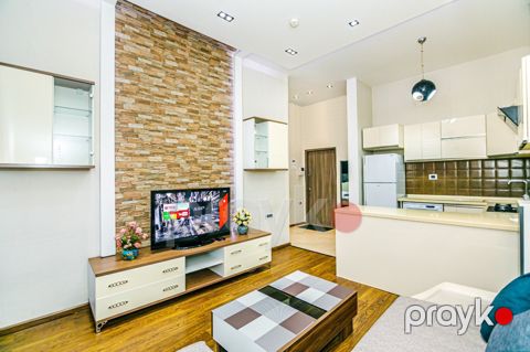 İcarəyə verilir 2 otaqlı köhnə tikili 70 m²