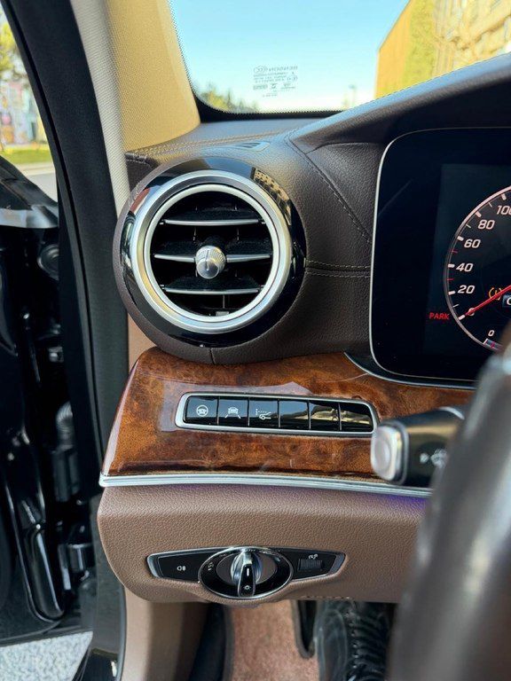 Mercedes E 300, 2.0 L, 2018 il, 156 000 km — Avtomobillər, Bakı (7)