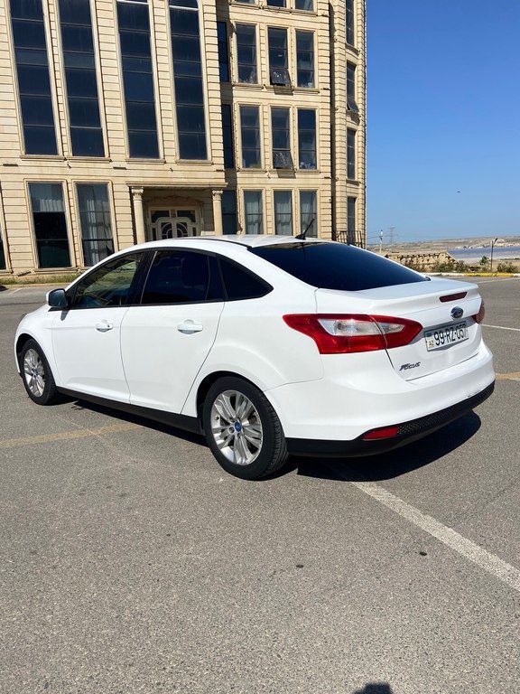 Ford Focus, 1.6 L, 2012 il, 160 000 km — Avtomobillər, Bakı (5)