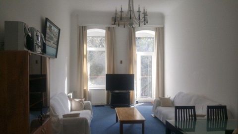 İcarəyə verilir 2 otaqlı köhnə tikili 85 m² — Bakı