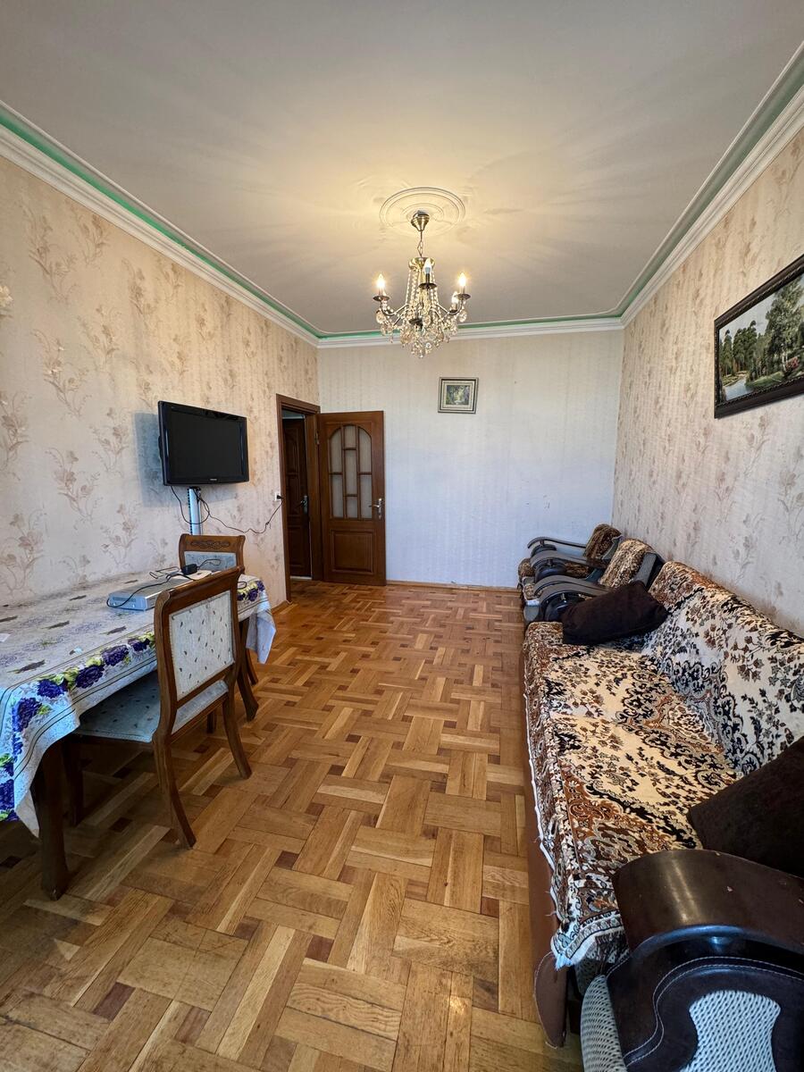 Satılır 2 otaqlı köhnə tikili 50 m² — Mənzil, Bakı (3)