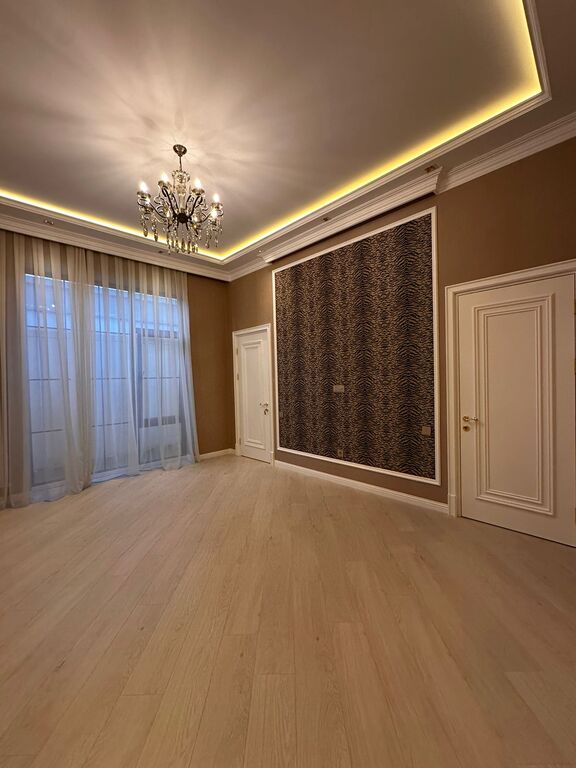 Satılır 4 otaqlı həyət evi/bağ evi 250 m² — Ev, villa, Bakı (7)