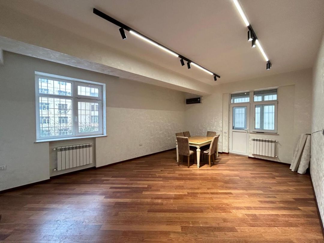 Satılır 3 otaqlı yeni tikili 130 m² — Mənzil, Bakı (7)