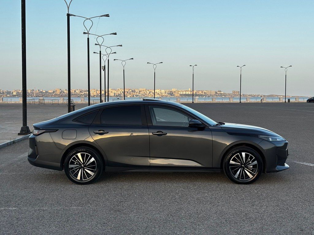 Changan Qiyuan A05, 1.5 L, 9.07 kWh, 2025 il, 50 500 km — Avtomobillər, Bakı (6)