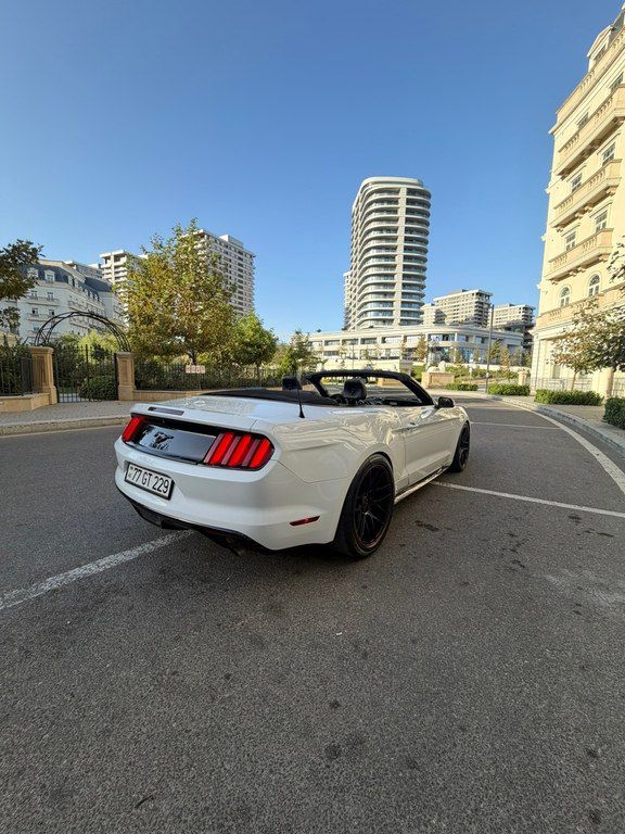 Ford Mustang, 2.3 L, 2015 il, 167 600 km — Avtomobillər, Bakı (5)