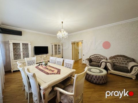 Satılır 3 otaqlı yeni tikili 135 m²