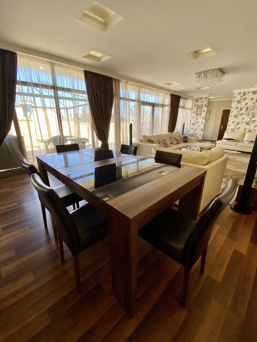 İcarəyə verilir 4 otaqlı köhnə tikili 250 m² — Mənzil, Bakı (6)