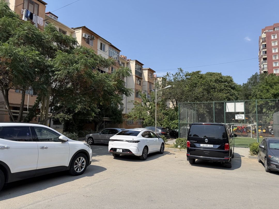Satılır 3 otaqlı köhnə tikili 85 m² — Mənzil, Bakı (3)