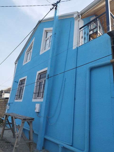 Satılır 5 otaqlı həyət evi/bağ evi 160 m² — Bakı