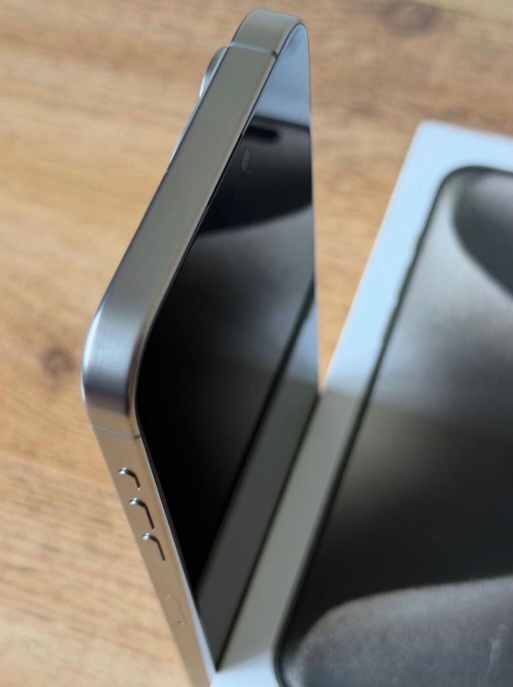 IPhone 15 Pro, 256 GB, Natural Titanium, Zəmanət, Simsiz şarj, Face ID — Apple iPhone, Digah (4)