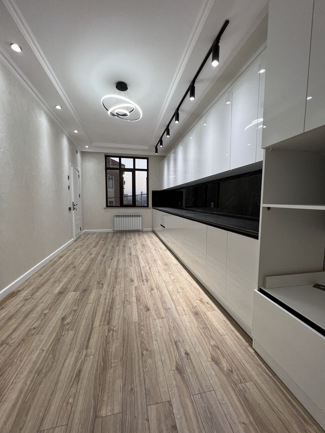Satılır 4 otaqlı həyət evi/bağ evi 245 m² — Ev, villa, Bakı (9)