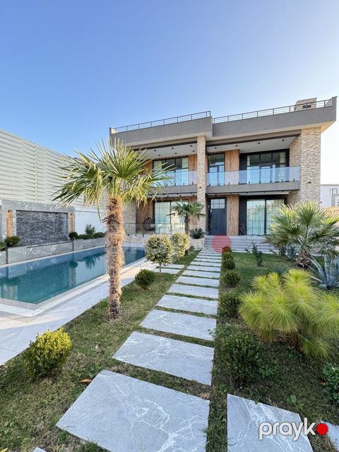 Satılır 6 otaqlı həyət evi/bağ evi 400 m²