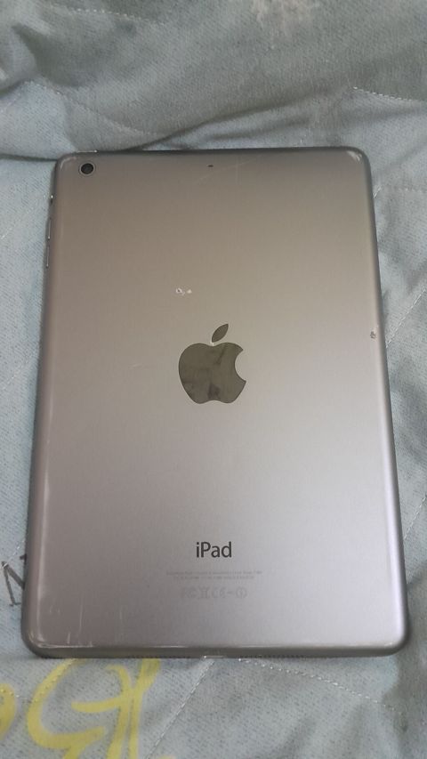 İşlənmiş Apple iPad mini 2, 7,9", 64 GB — Sumqayıt