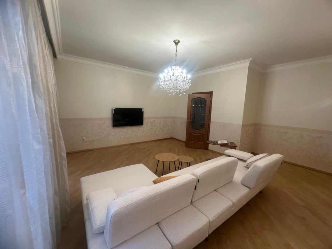 İcarəyə verilir 2 otaqlı köhnə tikili 60 m² — Mənzil, Bakı (3)