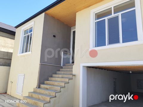 Satılır 4 otaqlı həyət evi/bağ evi 120 m²