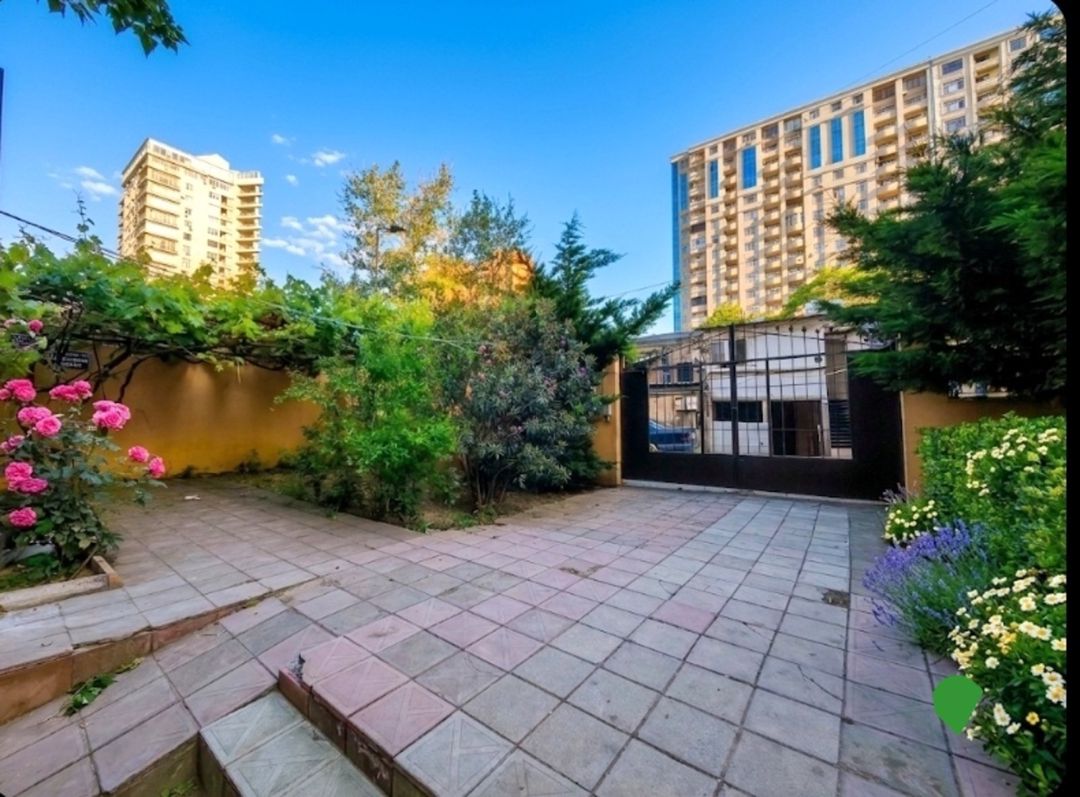 Satılır 4 otaqlı yeni tikili 180 m² — Mənzil, Bakı (2)