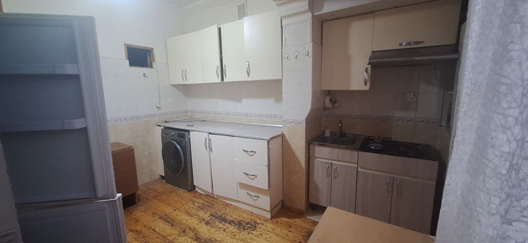 İcarəyə verilir 3 otaqlı köhnə tikili 75 m² — Mənzil, Bakı (11)