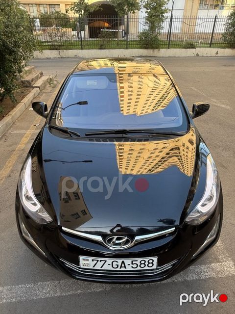 Hyundai Elantra, 1.8 L, 2014 il, 203 001 km