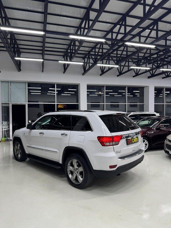 Jeep Grand Cherokee, 3.6 L, 2012 il, 269 990 km — Avtomobillər, Bakı (6)
