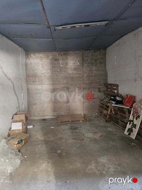 Satılır obyekt 30 m²