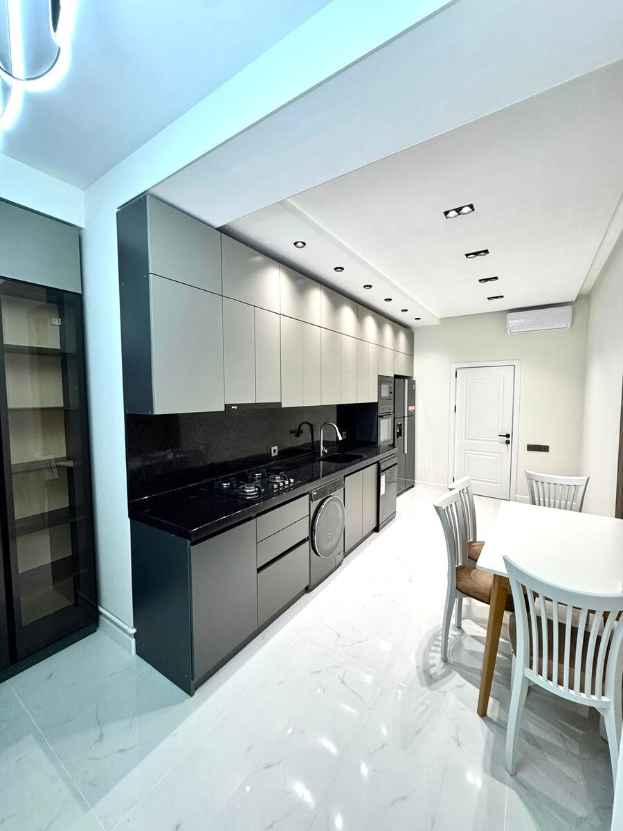 Satılır 4 otaqlı yeni tikili 175 m² — Mənzil, Bakı (5)