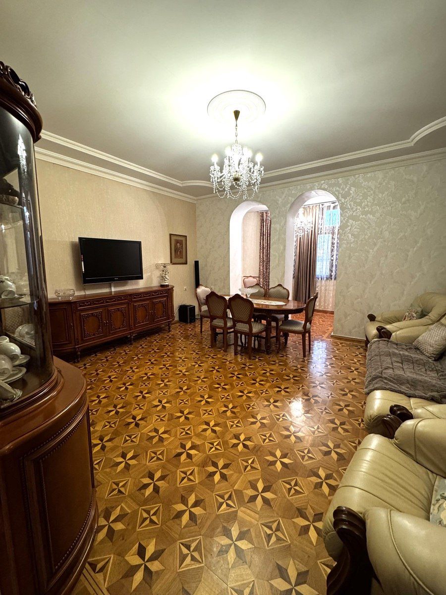 Satılır 2 otaqlı yeni tikili 70 m² — Mənzil, Bakı (2)