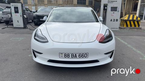 Tesla Model 3, 50 kWh, 2020 il, 142 000 km
