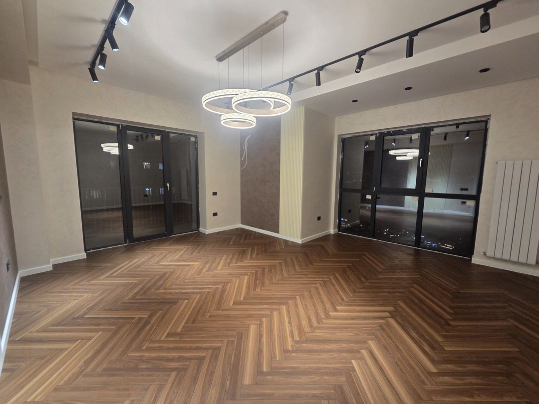 Satılır 3 otaqlı yeni tikili 130 m² — Mənzil, Bakı (2)