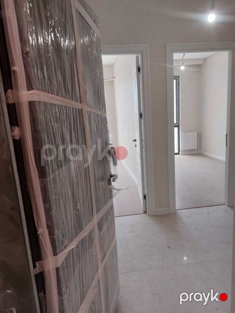 İcarəyə verilir 3 otaqlı yeni tikili 74 m²