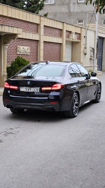 BMW 530e, 2.0 L, 12 kWh, 2021 il, 40 000 km — Avtomobillər, Bakı (3)
