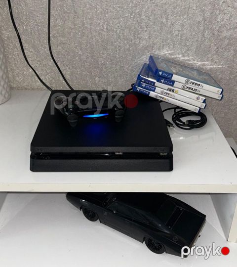 Sony PlayStation 4 (PS4) Slim oyun konsolu paketi - Model: PS4 Slim — Sumqayıt