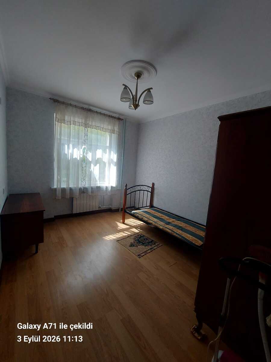 Satılır 4 otaqlı köhnə tikili 100 m² — Mənzil, Bakı (5)