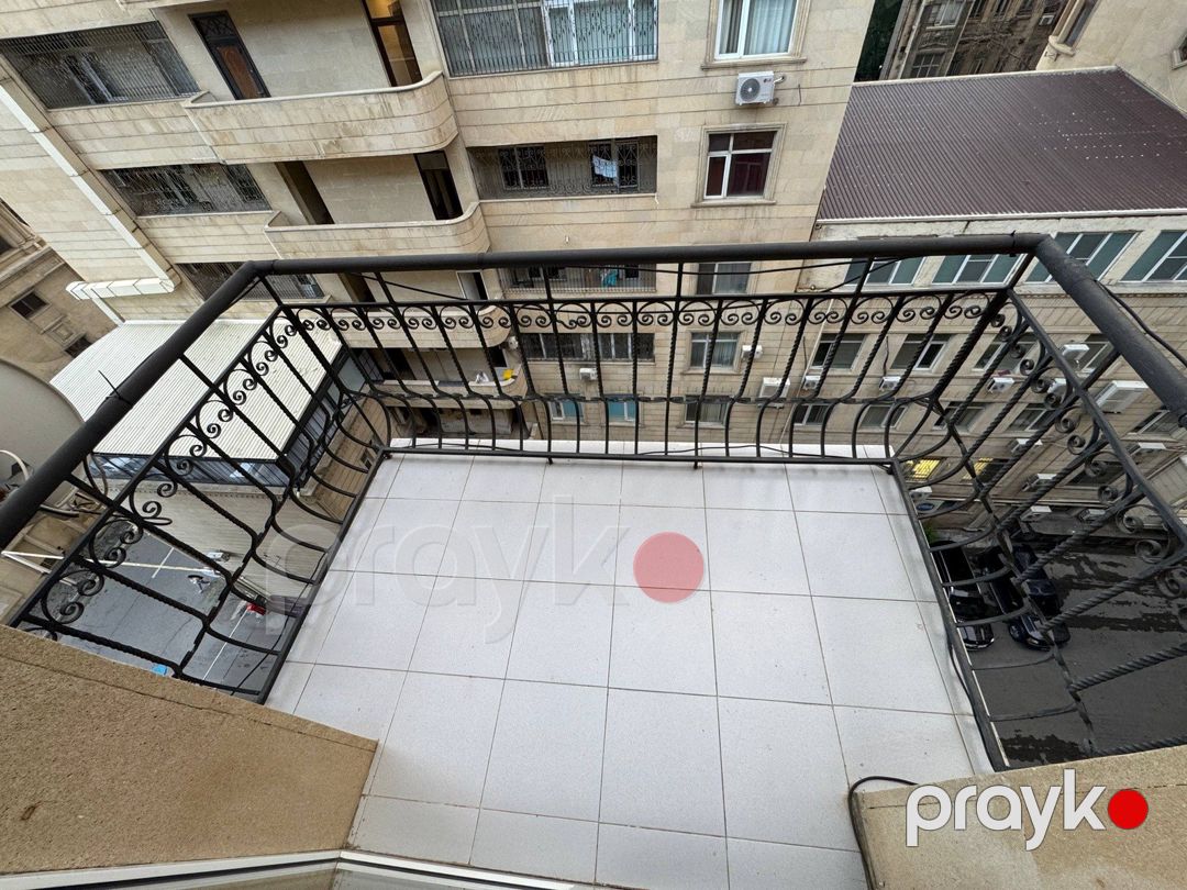 Satılır 5 otaqlı yeni tikili 220 m² — Mənzil, Bakı (3)