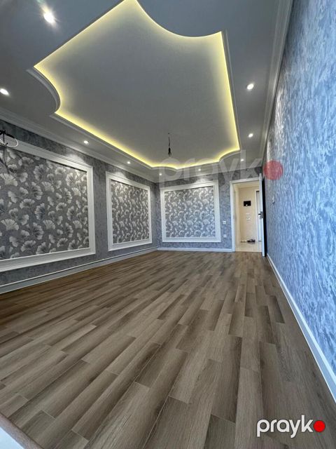 Satılır 3 otaqlı köhnə tikili 67 m² — Bakı