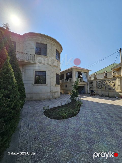 Satılır 8 otaqlı həyət evi/bağ evi 300 m²