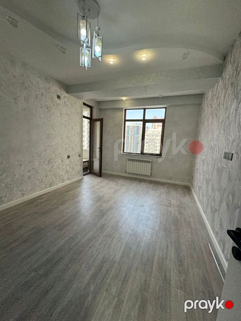 Satılır 4 otaqlı yeni tikili 173 m²