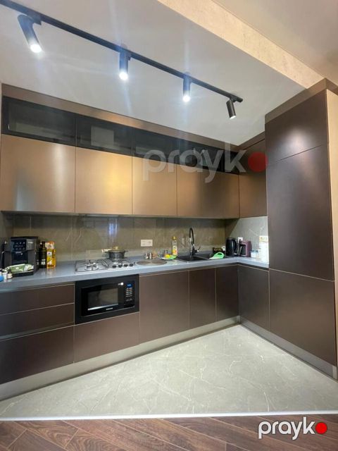 Satılır 4 otaqlı yeni tikili 70 m²