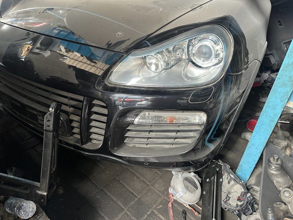 "Porsche Cayenne GTS" farası — Ehtiyat hissələri və aksesuarlar, Bakı (4)