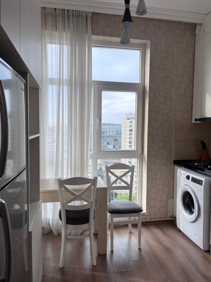 2-otaqlı yeni tikili kirayə verilir, 28 May m., 70 m² — Mənzil, Bakı (8)
