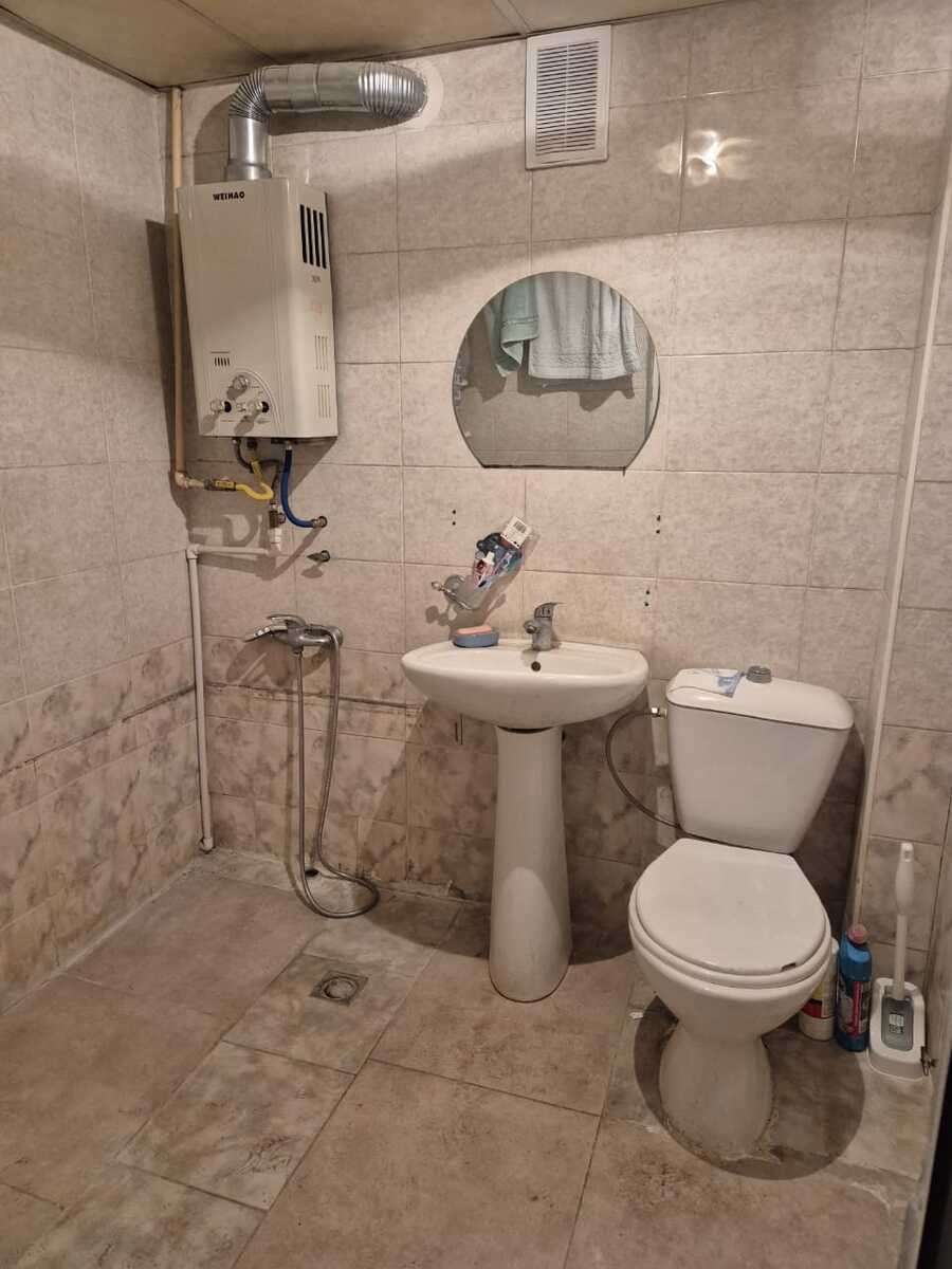 Satılır 1 otaqlı köhnə tikili 35 m² — Mənzil, Bakı (8)