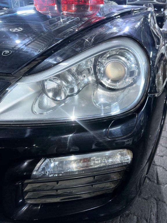"Porsche Cayenne GTS" farası — Ehtiyat hissələri və aksesuarlar, Bakı (3)