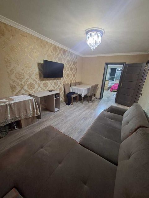 Satılır 2 otaqlı köhnə tikili 50 m² — Bakı