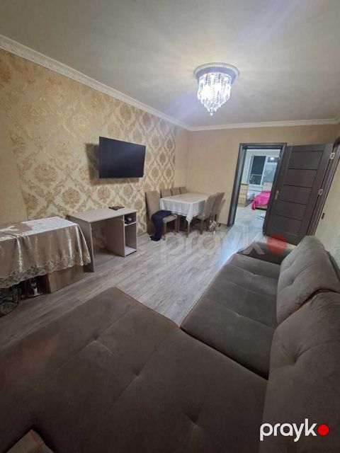 Satılır 2 otaqlı köhnə tikili 50 m²