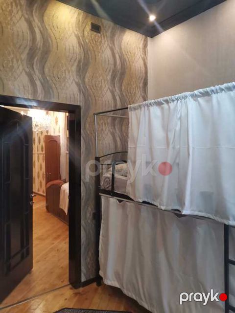 4-otaqlı yeni tikili kirayə verilir, 28 May m., 180 m²