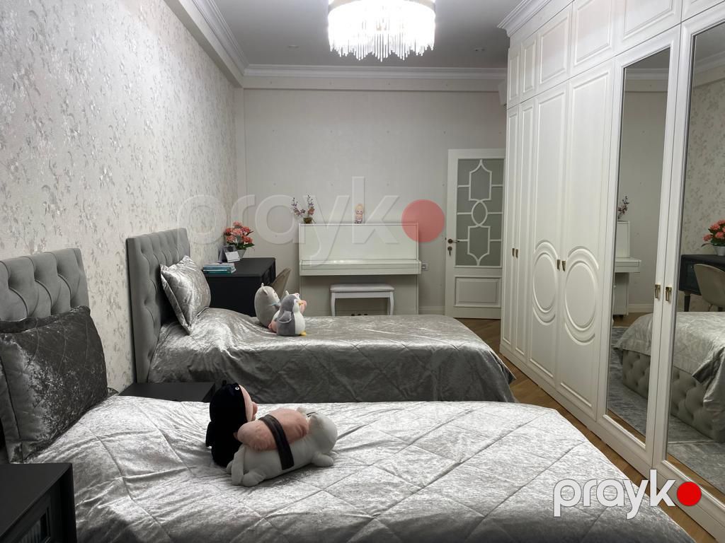 Satılır 4 otaqlı yeni tikili 265 m² — Mənzil, Bakı (6)