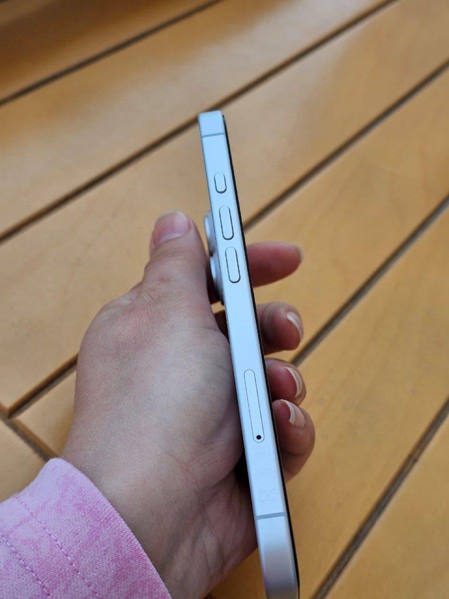 Apple iPhone 16 White 128GB/8GB — Smartfonlar, Sumqayıt (4)
