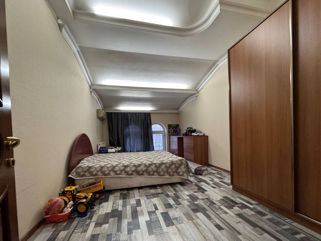 Satılır 5 otaqlı yeni tikili 200 m² — Mənzil, Bakı (12)