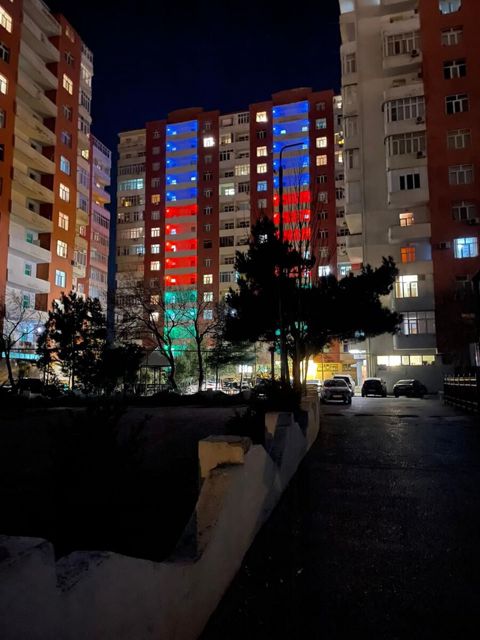 2-otaqlı yeni tikili, 3-cü mkr., 100 m² — Sumqayıt