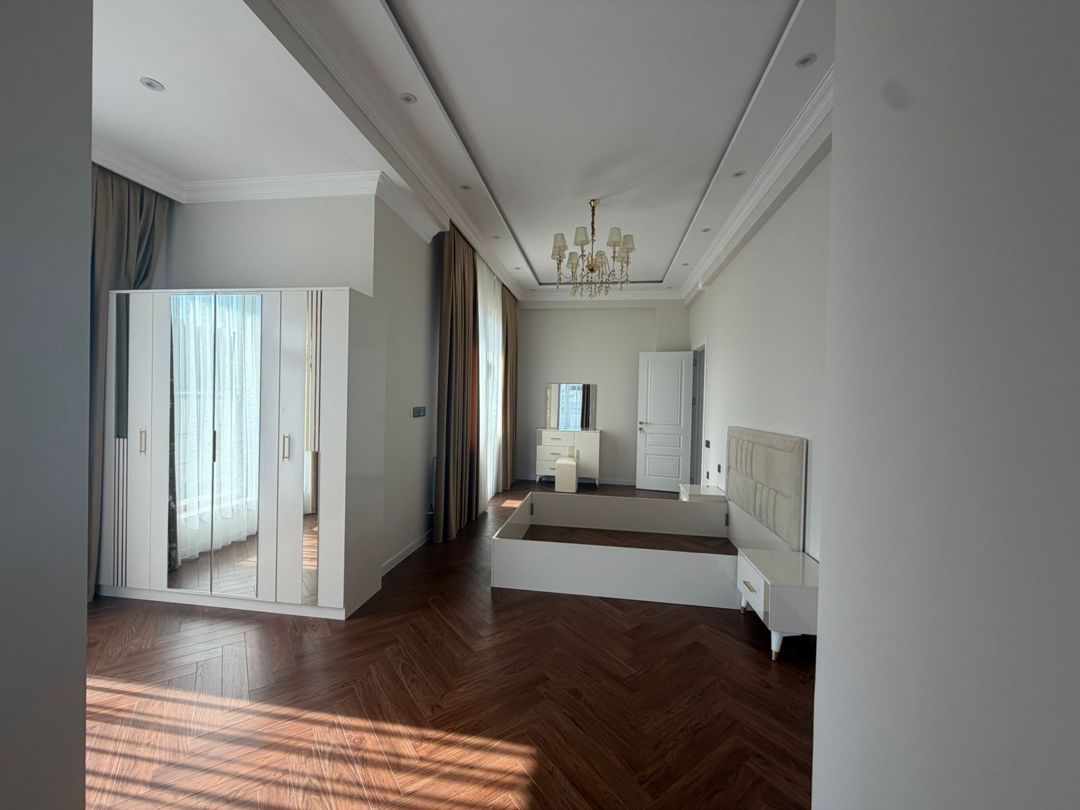 İcarəyə verilir 4 otaqlı yeni tikili 175 m² — Mənzil, Bakı (6)