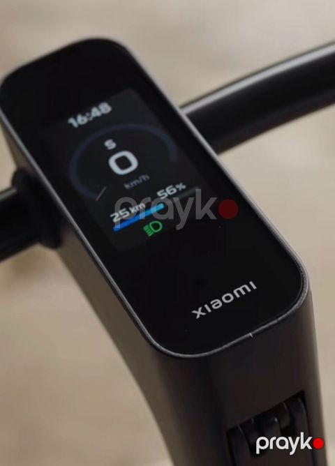 İşlənmiş Elektrik samokat 12", 351 - 500 Vt, 16 - 25 km/s, Ünvandan götürmə — Bakı